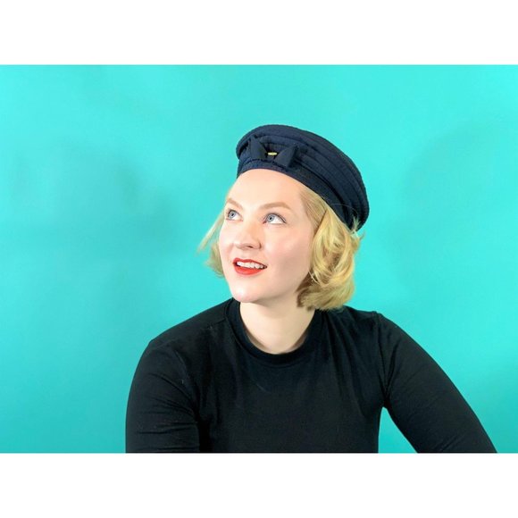 Vintage 1940s Navy Hat Blue Bow Button Round Beret - Picture 5 of 9